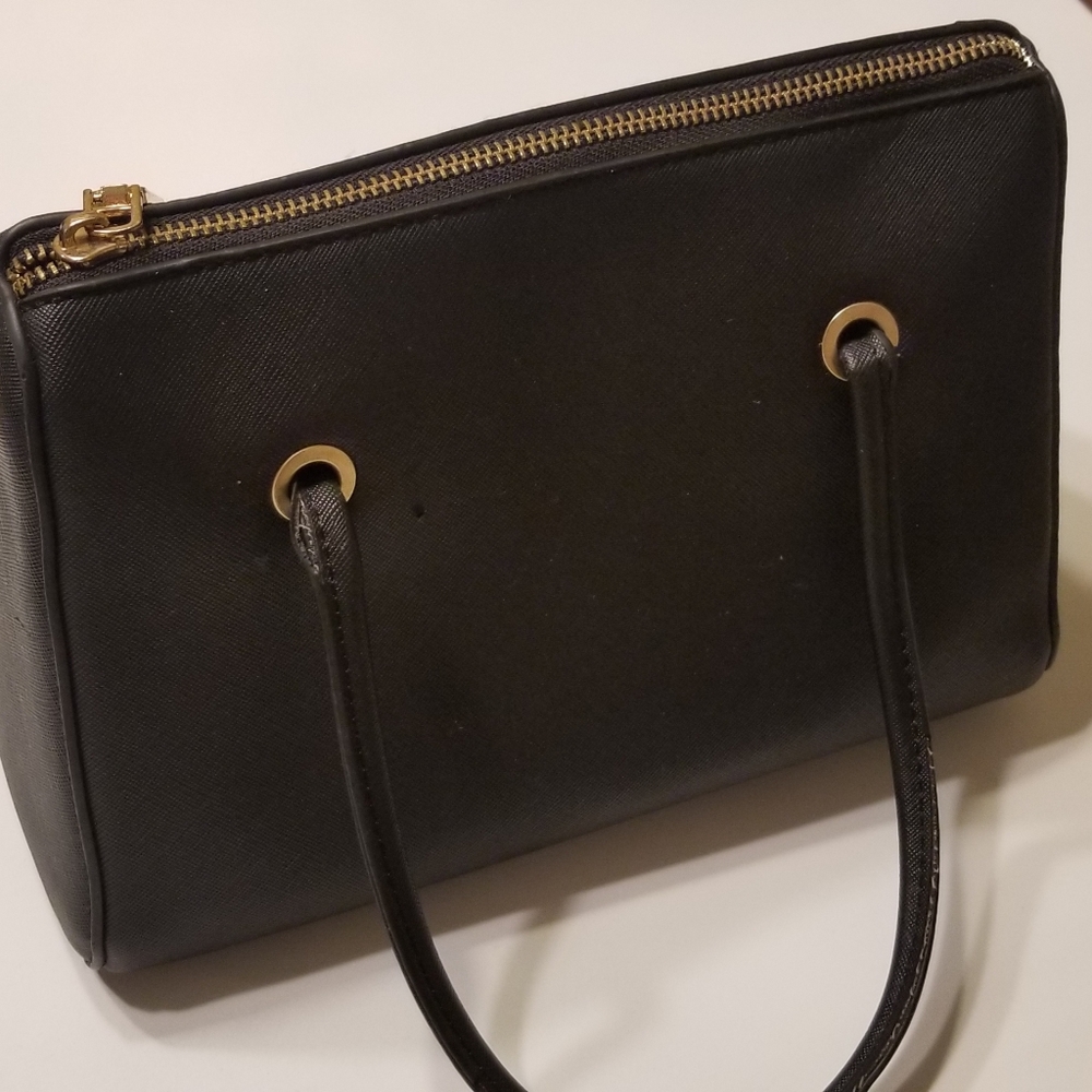 Black Purse